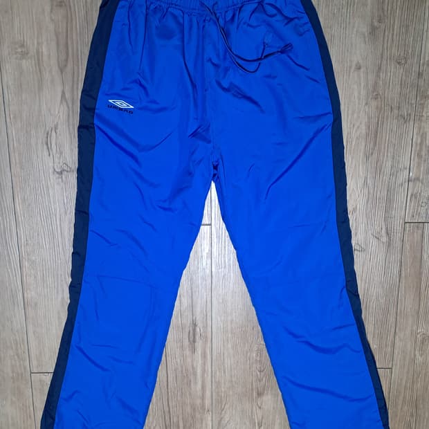 엄브로 우븐 바지 80