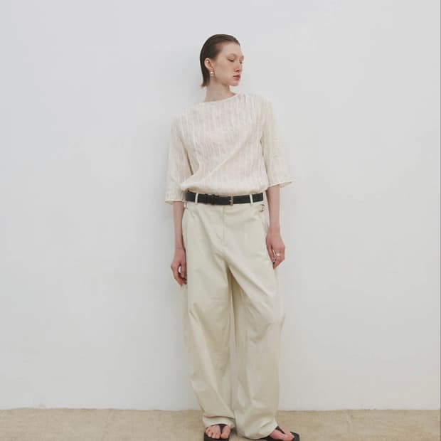 에토스 WRINKLE HALF SLEEVE TOP