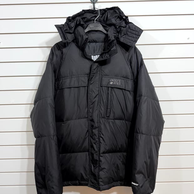 UNDEFEATED 다운점퍼