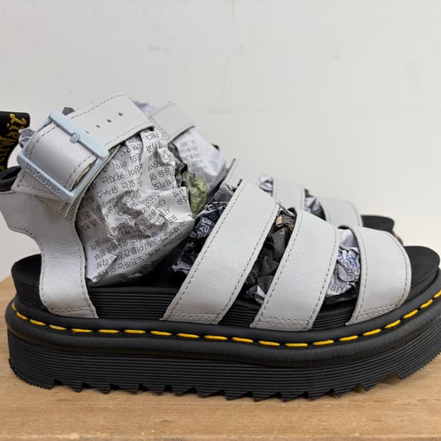 닥터마틴 여성 샌들 230