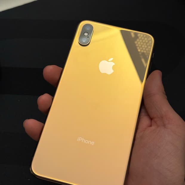 아이폰 xs max 로즈골드 64gb 판매합니다!