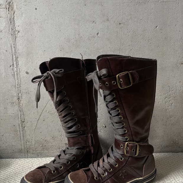 converse leather boots