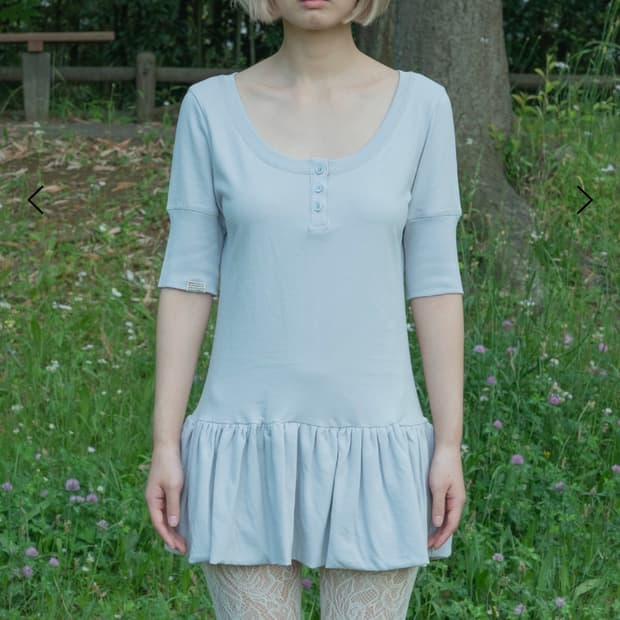 피브스피브스 Henley Peplum Top / Irish Grey