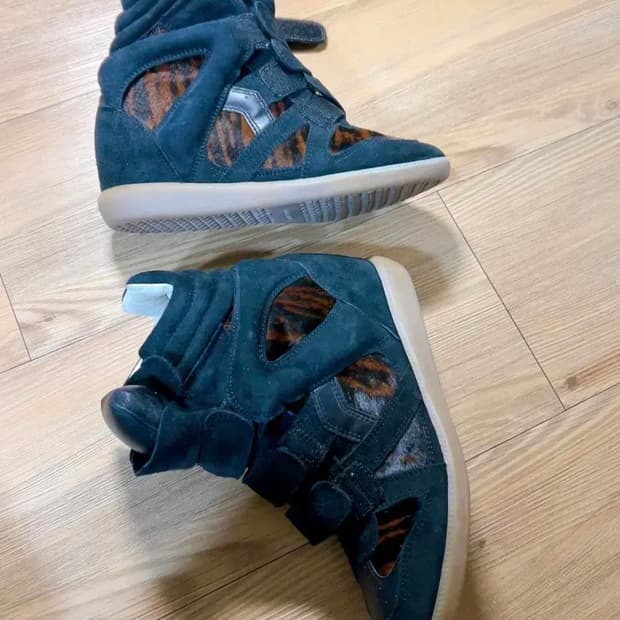 이자벨마랑 베켓 스니커즈 tiger/ wedge heel