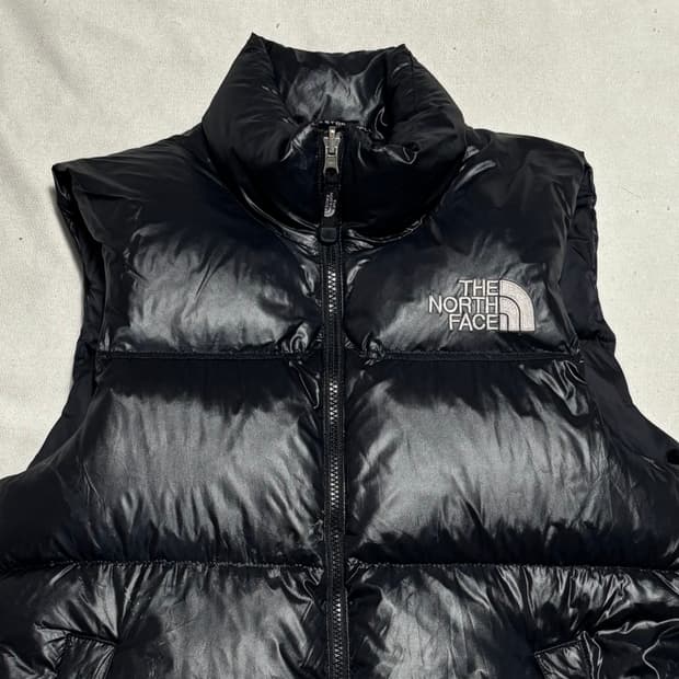 90 노스페이스 700 눕시 유광 패딩 베스트