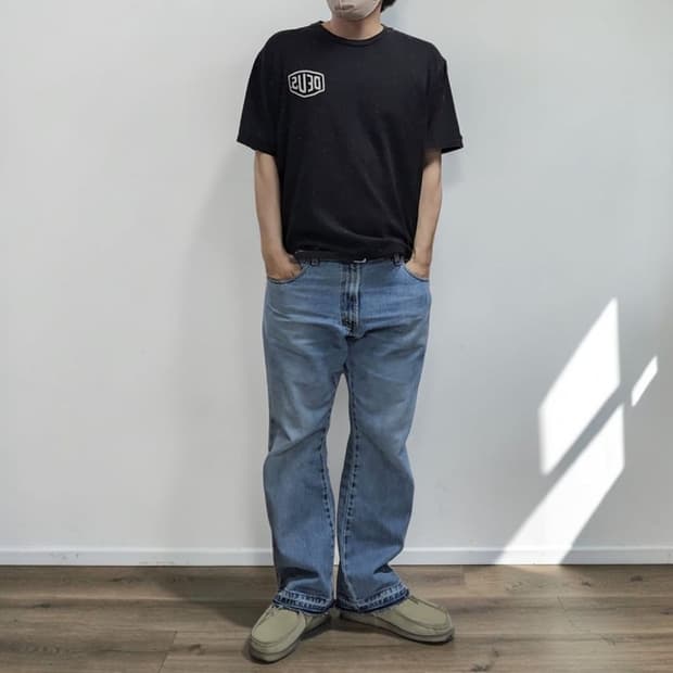 데우스 엑스 마키나 서울 반팔 티 XL M0285