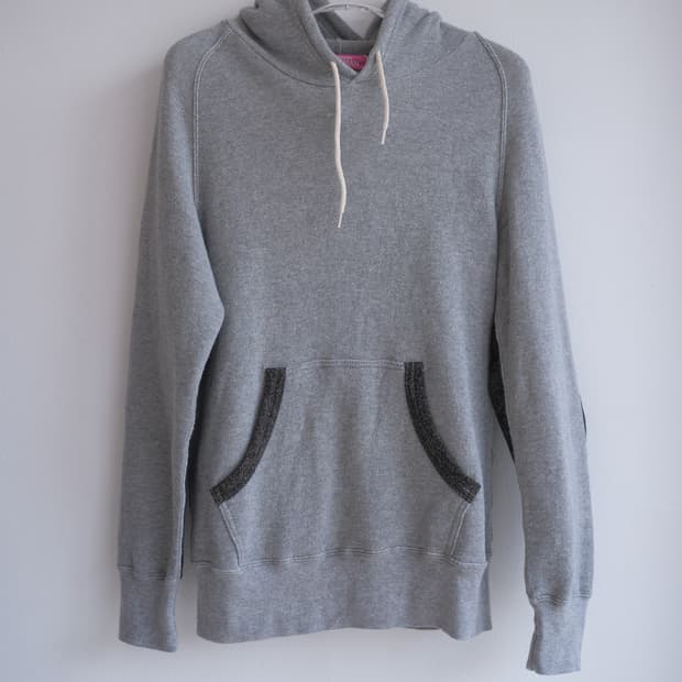 Elbow patched hoodie