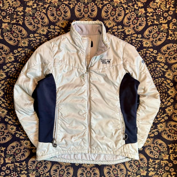 마운틴 하드웨어 Comformax 인슐레이션 집업 자켓