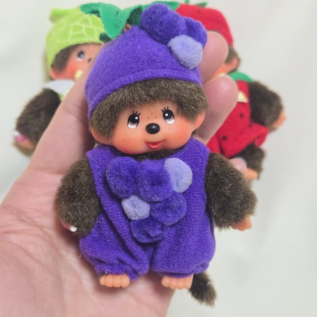 몬치치 30주년 한정 과일 포도 키링