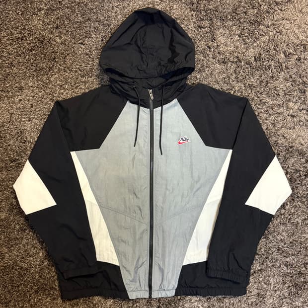 나이키 헤리티지 윈드러너 우븐 자켓