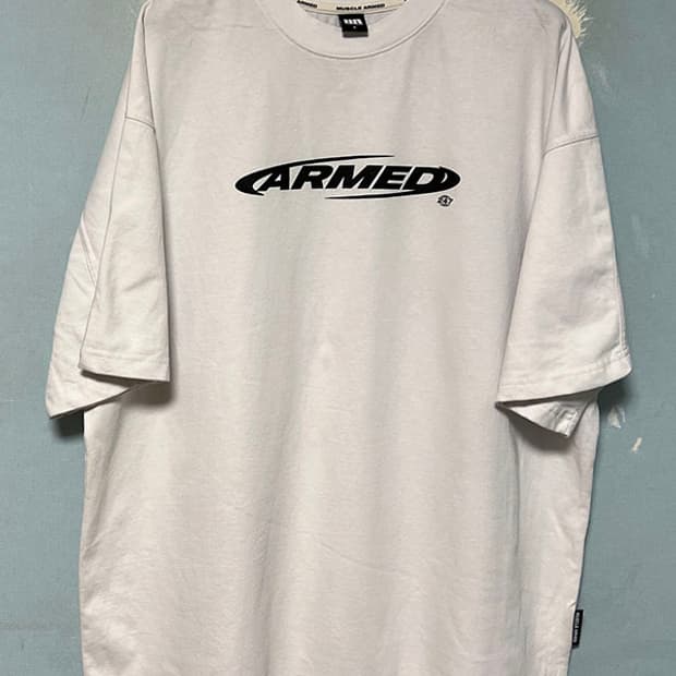 머슬암드 ARMED 오버핏 반팔티셔츠 화이트 오버핏 라운드 XXL 110