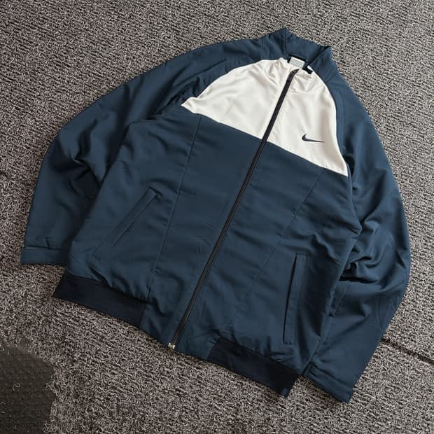 나이키 스우시 올드스쿨 배색 바람막이 자켓 4000