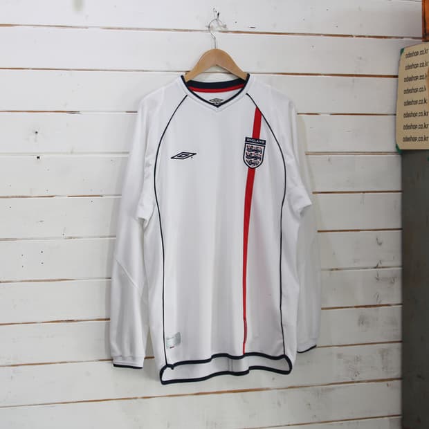 (착용컷) UMBRO 01~03 잉글랜드 유니폼 상의 (남성용 108)