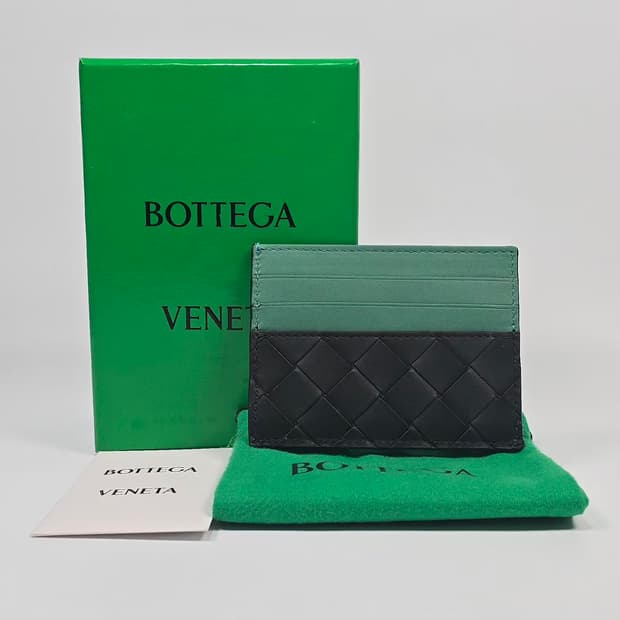 보테가베네타 인트레치아토 투톤 카드지갑