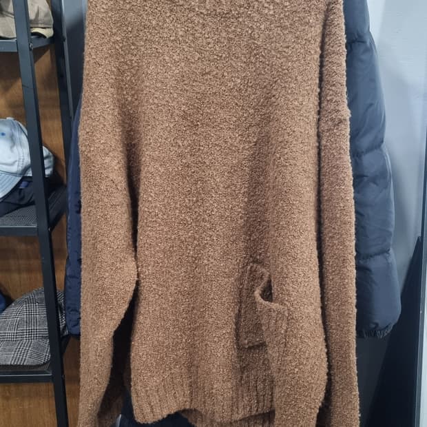 프리즘웍스 알파카 오버핏 니트 xL(105~110) 상태좋아요~