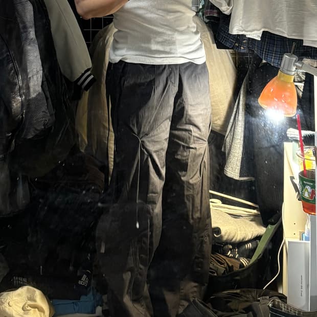 나체 Distorted Draping 팬츠 차콜 1