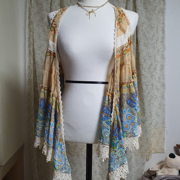 [히피룩] 패턴 레이스 롱 조끼 가디건