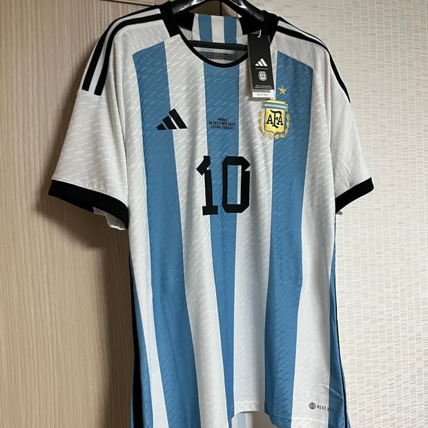 [L] 아르헨티나 22-24 카타르월드컵 결승 유니폼 어센틱 메시