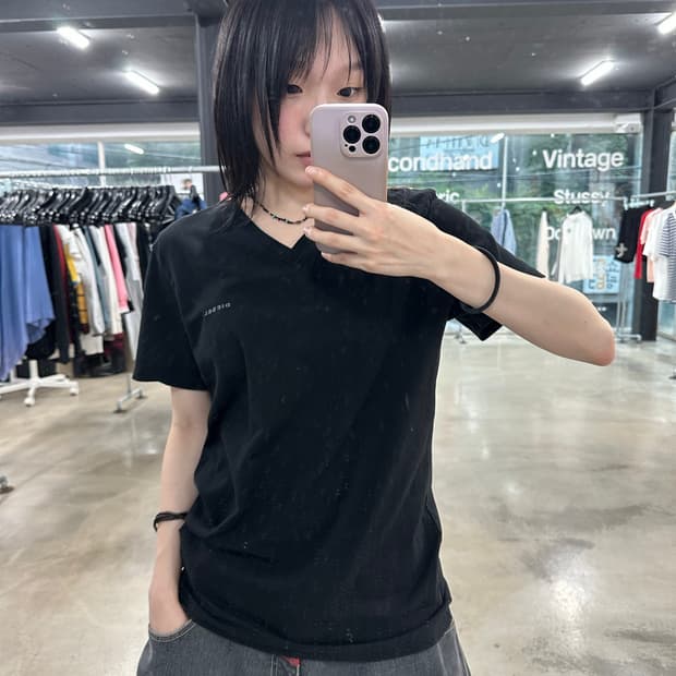 디젤 블랙 브이넥 신축성 반팔 티셔츠