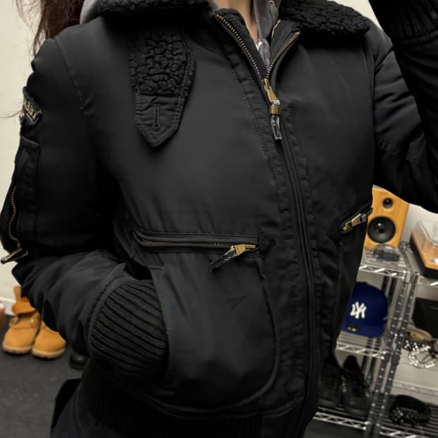 티니위니 퍼 카라 레오파드 항공점퍼 블랙