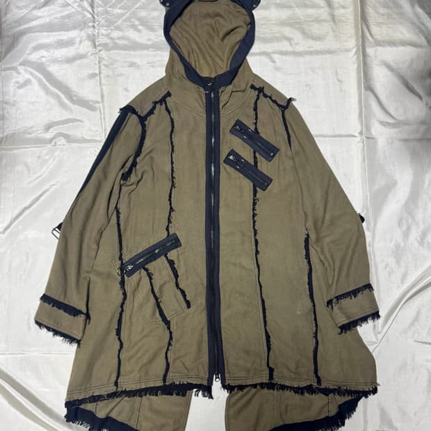 ALGONQUINS Hooded Long Zip-Up