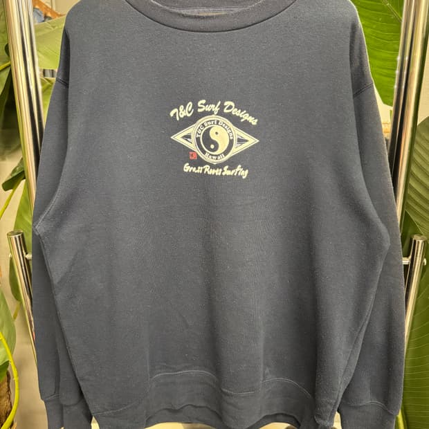 T&C Surf 스웻셔츠