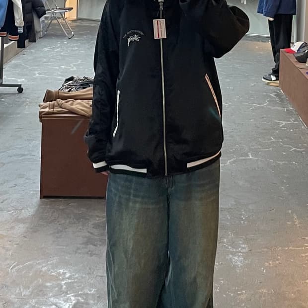 스투시 35주년 월드투어 타이거 수베니아 리버시블 스카쟌 H1308