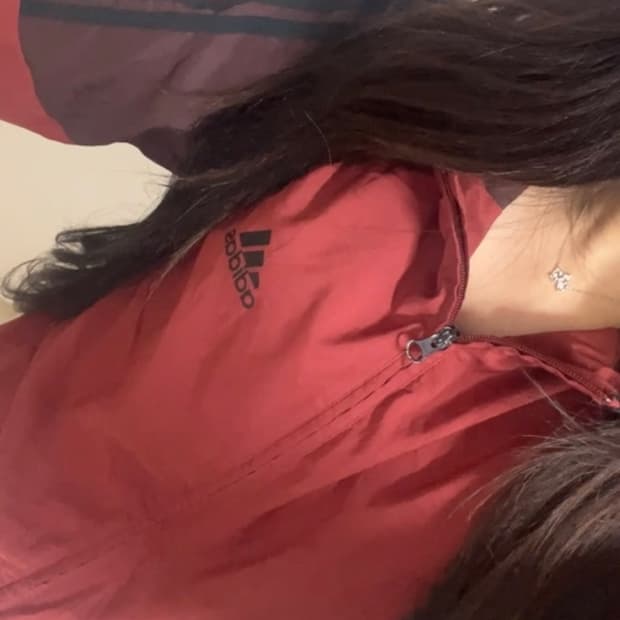 아디다스 대대장템 바람막이 레드브라운 (교신가능)