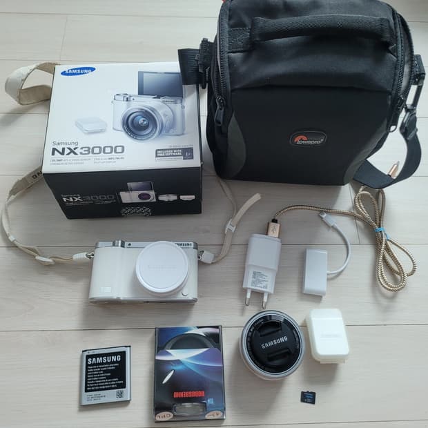 삼성NX3000 미러리스 카메라