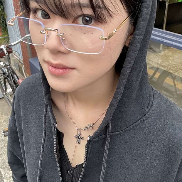 Kitch nerd girl necklace