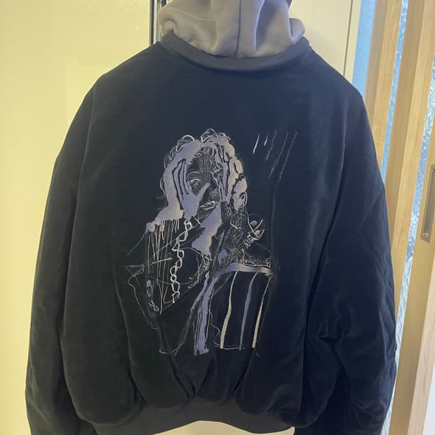 에모스탠스클럽 벨벳봄버