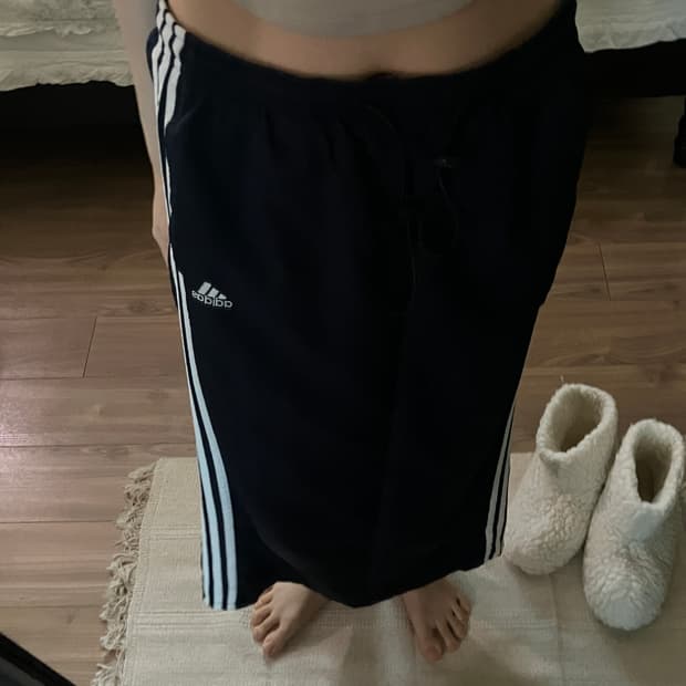 아디다스 스커트