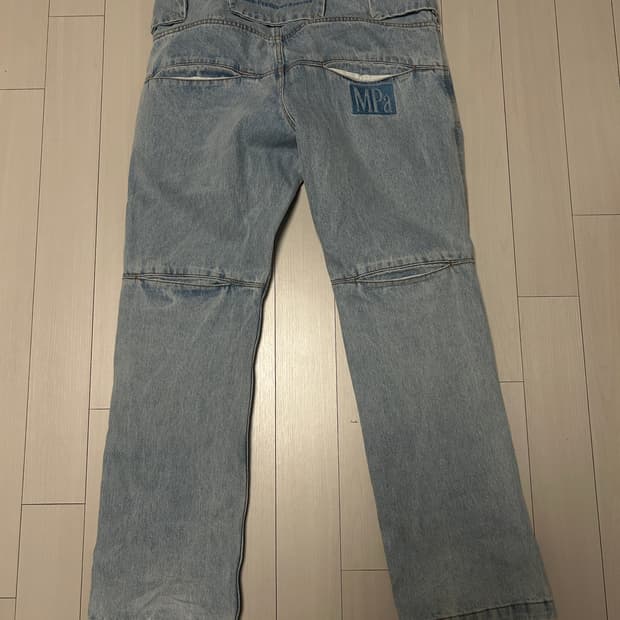 플라스틱 프로덕트 바지 m