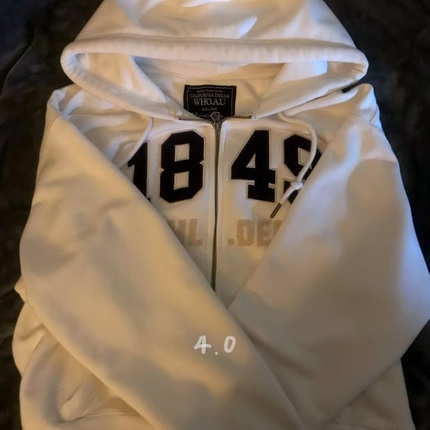 후아유 단종 후드집업