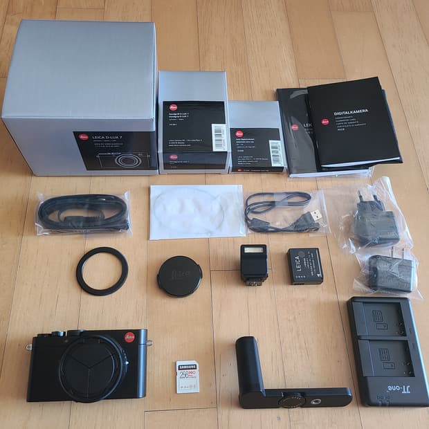 라이카 D-LUX7 정품 그립, 오토캡, sd카드 포함 풀박스