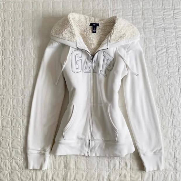 Gap 슬림핏 후드집업