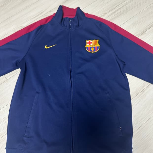 나이키 바르셀로나 져지 트랩탑 희귀M