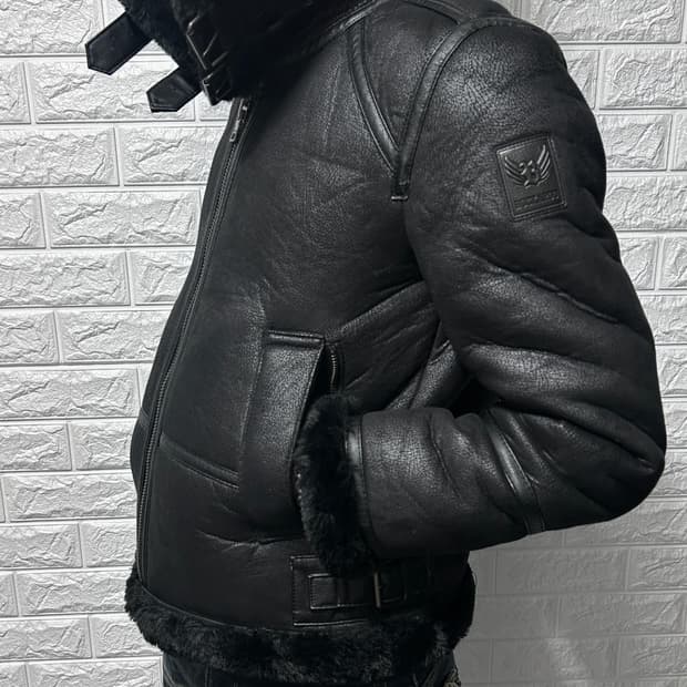 버커루 시어링 버클 무스탕 자켓