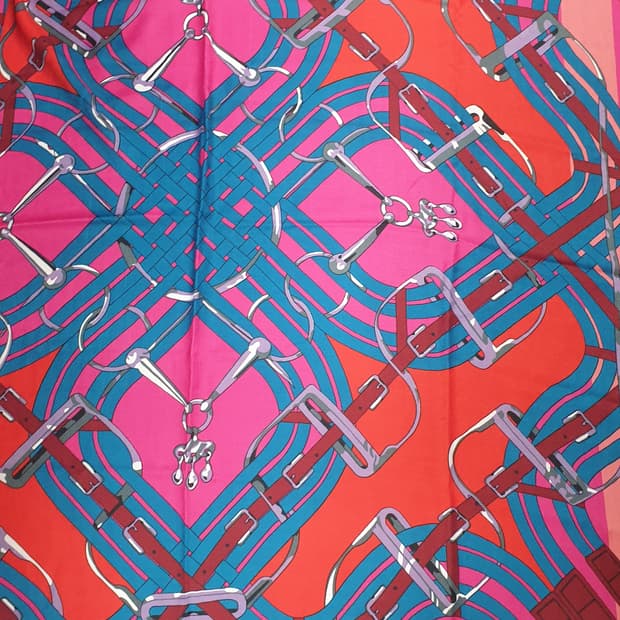 정품 에트로 케시미어 실크 스카프