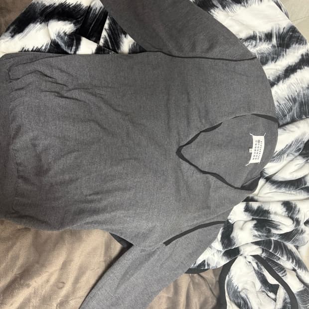 마르지엘라 v넥 니트 19aw