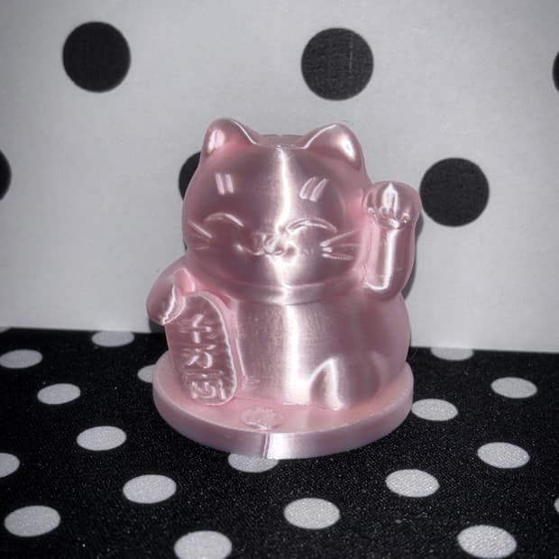Maneki-Neko Lucky Cat Figure
