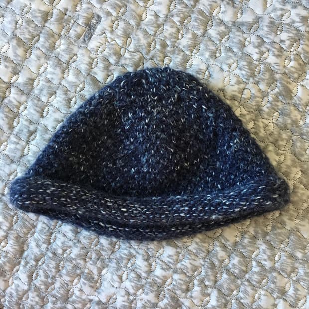 돌돌이 보카시 니트 모자 겨울 뜨개 니트 네이비 y2k 큐트 키치