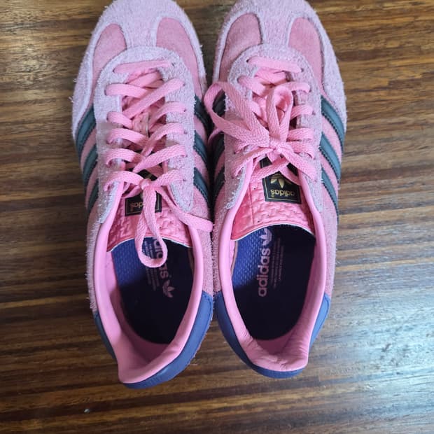 아디다스 가젤 인도어 블리스 핑크 230