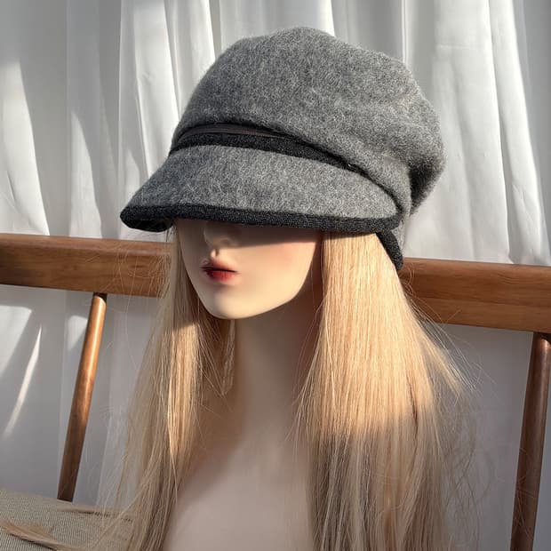 soft felt strap tuck wool hat