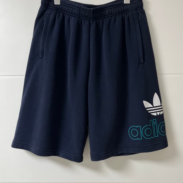 아디다스 반바지