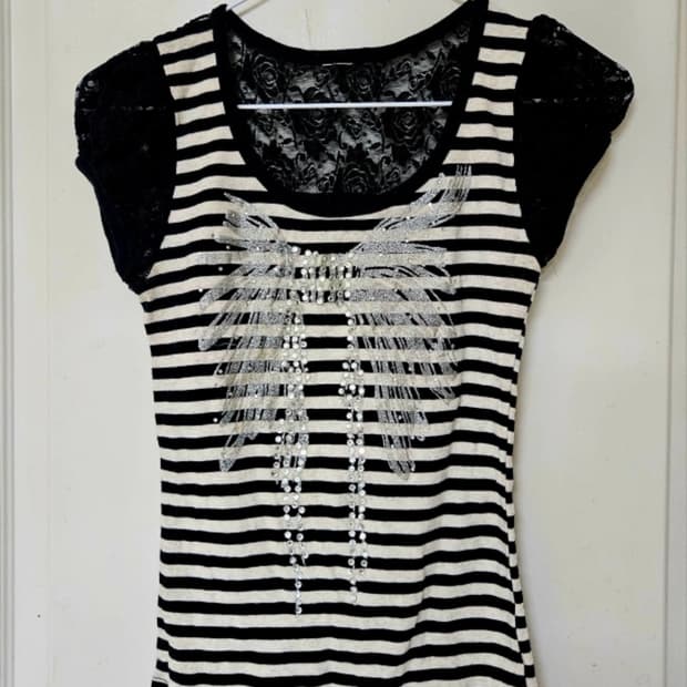 빈티지 스트라이프 레이스 티셔츠