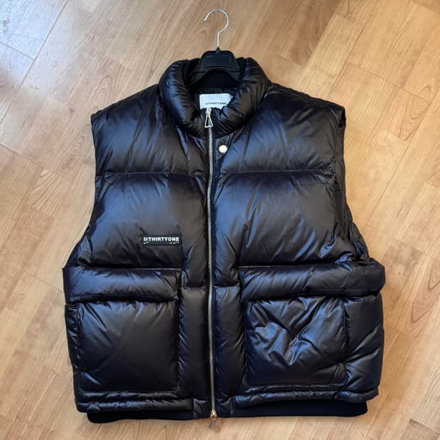 디써티원 조끼패딩 3사이즈