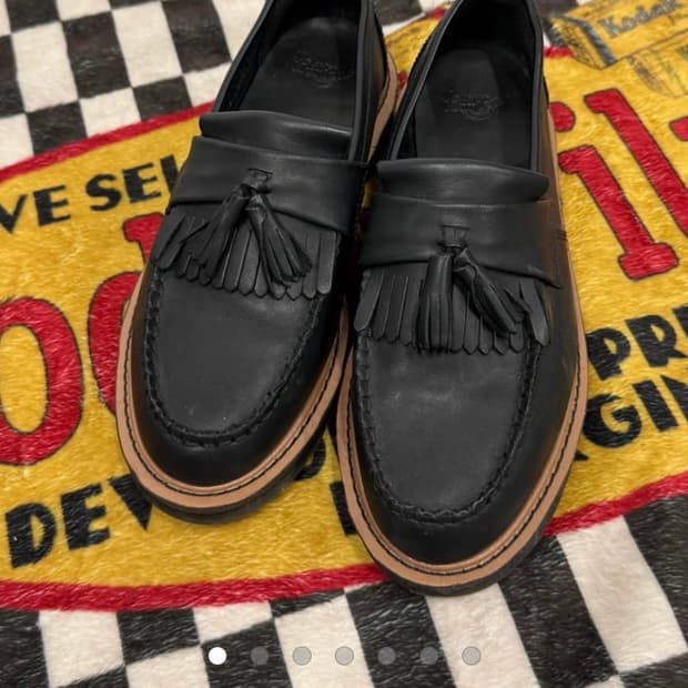 닥터마틴 아드리안 260