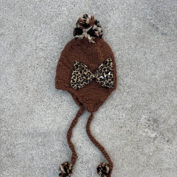 빈티지 이어 플랩 비니