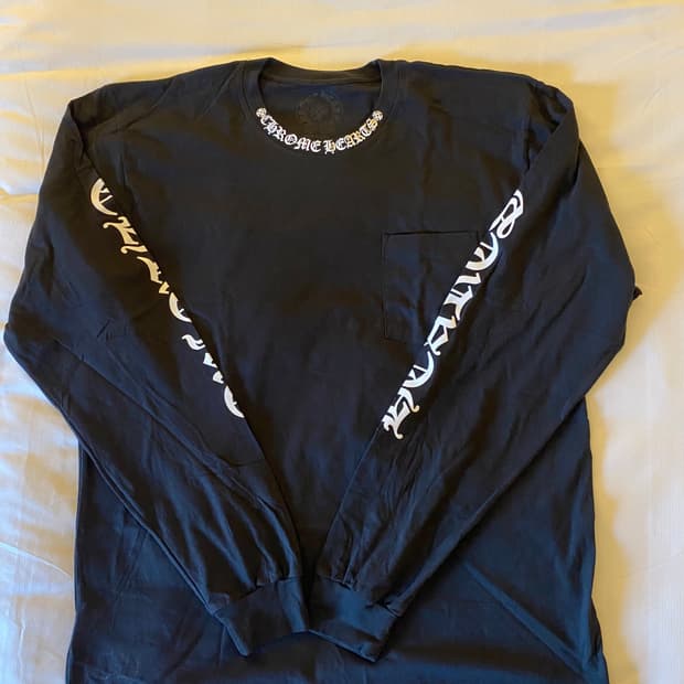 (새싱품/XL) 크롬하츠 넥로고 롱슬리브